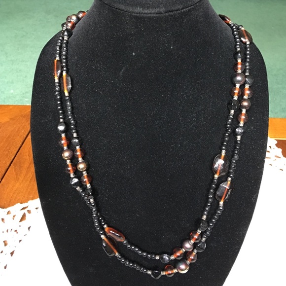 Beautiful black and brown glass beaded necklace.