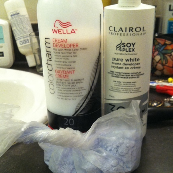 ️️❗️BOGO Free❗️Bleaching Lot