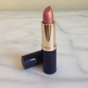 Brand New Estée Lauder Lipstick in Tiramisu