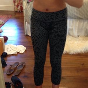 Leopardprint Lululemon pants