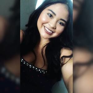 Meet your Posher, Mona