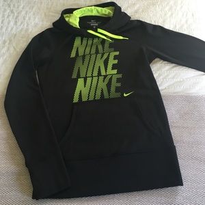 Nike Therma-Fit Hoodie