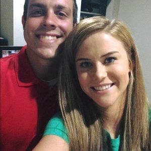 Meet your Posher, Larissa