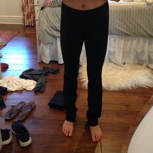Black straight leg lulu lemon pants