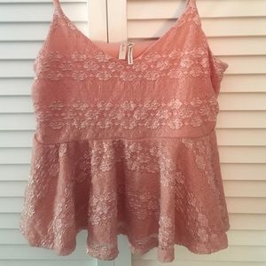 Cropped peach peplum tank