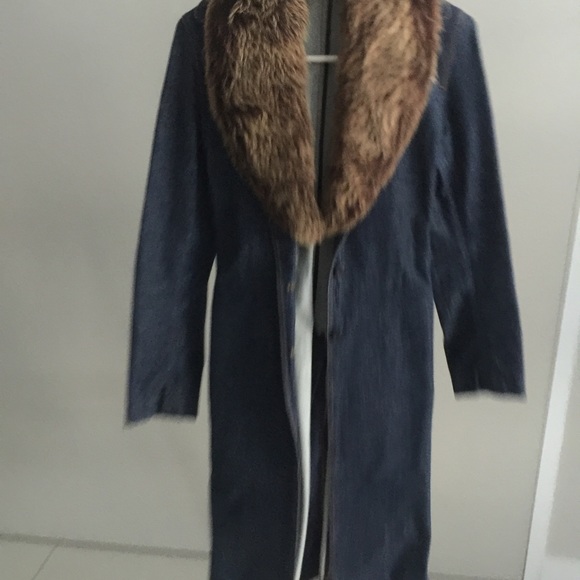 Theory jean coat with belt and faux fur collar