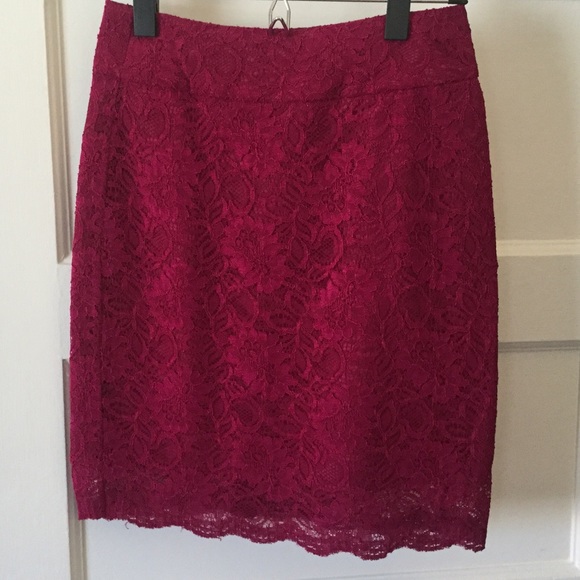 SOLD - BR Magenta Lace Pencil Skirt