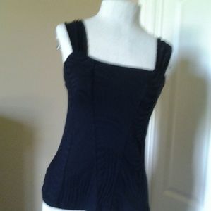 Simple black slimming tank top