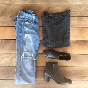 Urban Outfitters Slouchy 3/4 Sleeved Top