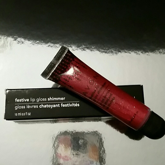 NWOT Avon Festive Lip Gloss Shimmer Winterberry
