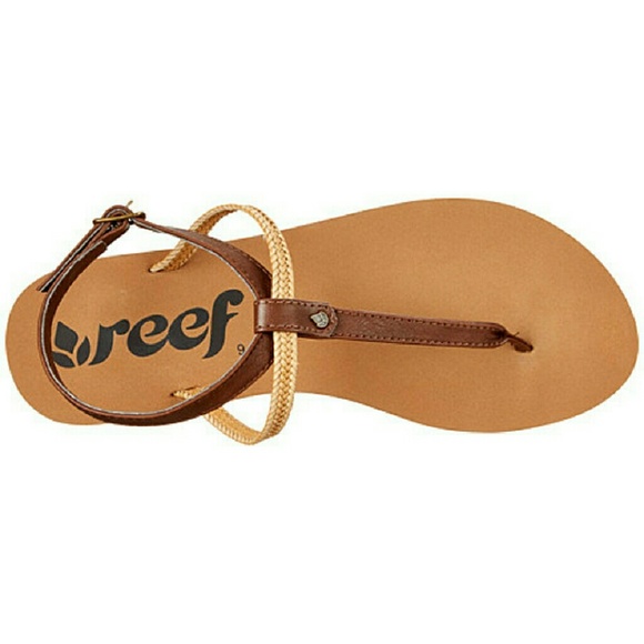 Sz 6 - NWT Women's Reef sandals "Sun Honey"