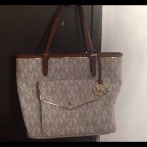 Michael kors tote bag