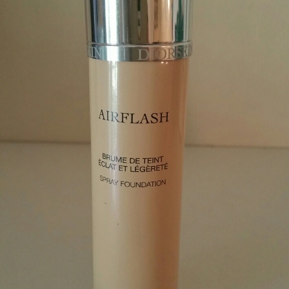 Dior Airflash Foundation