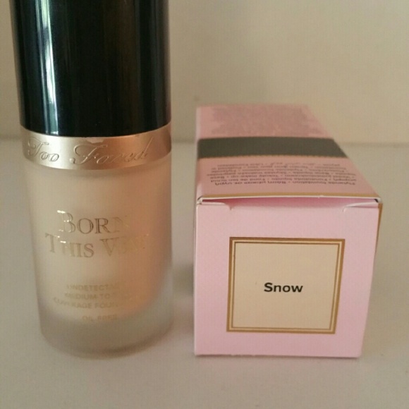 Too Faced Born This Way Foundation
