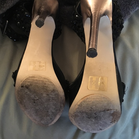 Bebe ankle strap heels - Picture 3 of 4