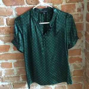 100% silk Banana Republic Blouse petite M