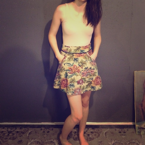 Floral weaved skirt
