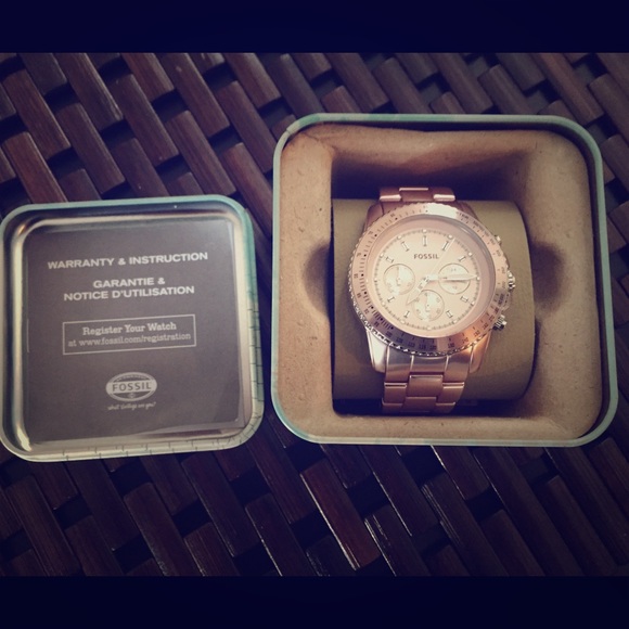 Rose Gold Fossil Watch with box