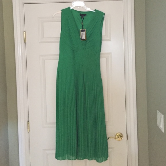 Ted Baker NEW dress with tags! Green! Size 8-10.