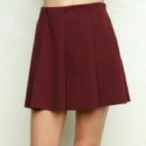 Brandy Melville maroon Jacy skater skirt