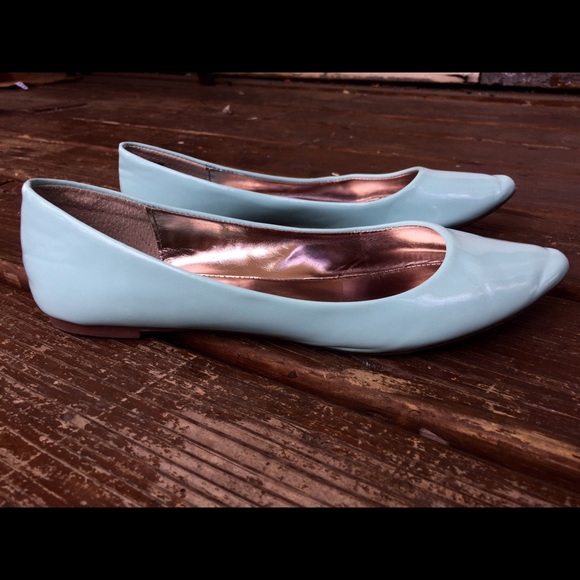 Steve Madden Ibiza Flats - Picture 3 of 4