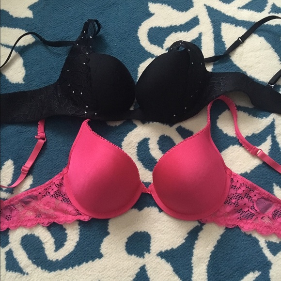 Victoria's Secret Bras 34c