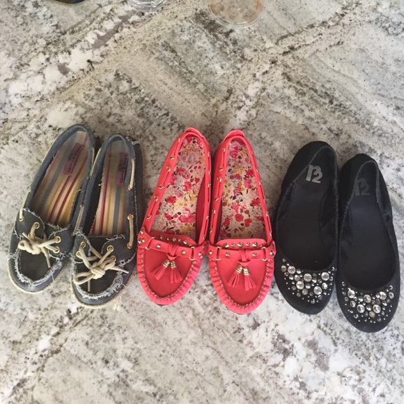 All three flats for $12