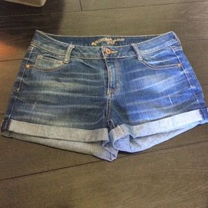 Arizona brand jean shorts.