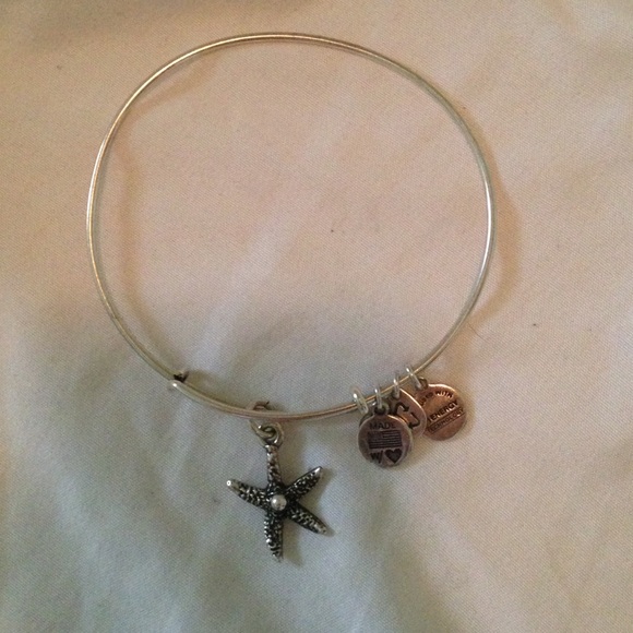 Starfish Alex and Ani 🌟
