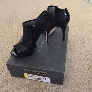 Via Spiga open toe heeled boots