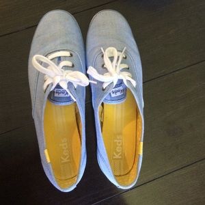 Keds shoes in new condition.