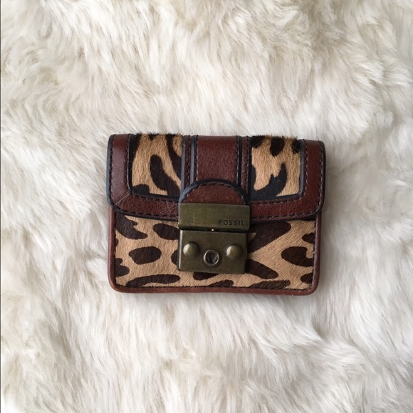 Fossil wallet
