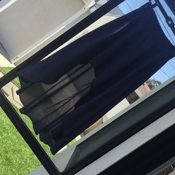 Navy Blue hi/low skirt / Sz Small