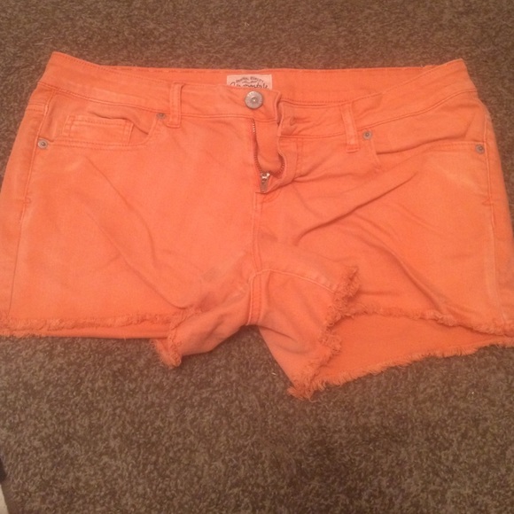 Aeropostale orange shorts
