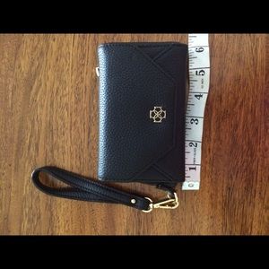 Ann Taylor wristlet