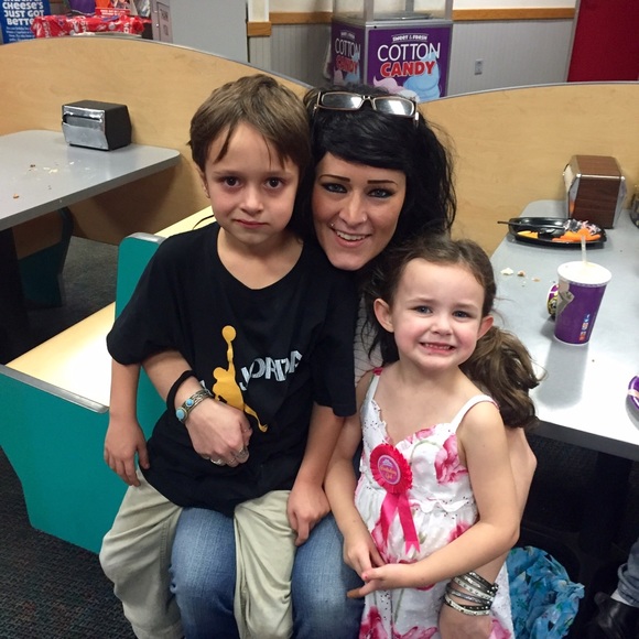 💕Feel free to make offers & have a blast here :)! - Picture 2 of 4