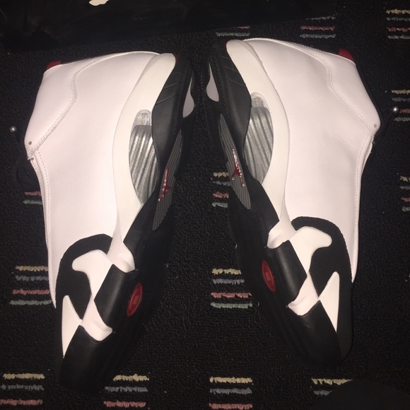 Authentic Air Jordan 14 Retro - Picture 3 of 4