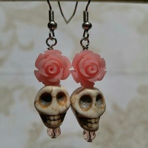Skull and rose earrings