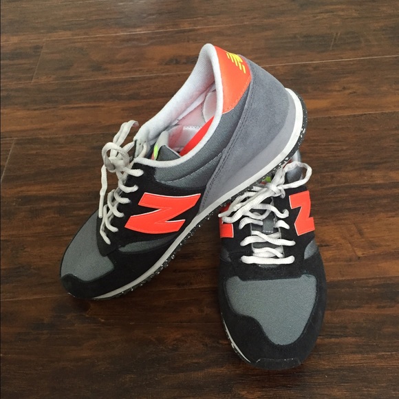New Balance 420