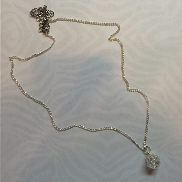 Handmade cracked marble necklace - Picture 3 of 4