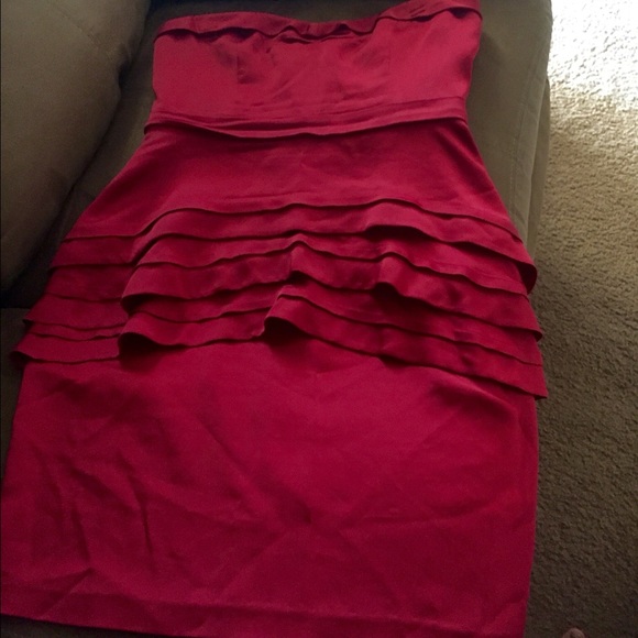 Bcbg maxazria beautiful cocktail / formal dress