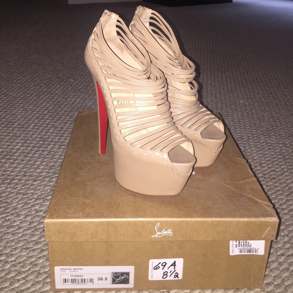 Almost BRAND NEW Christian Louboutin Zoulou