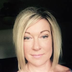 Meet your Posher, Holly