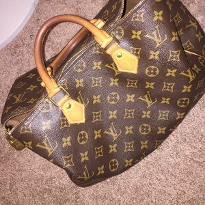 Louis Vuitton Speedy Bag