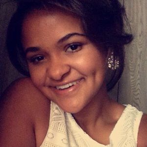 Meet your Posher, Hailey