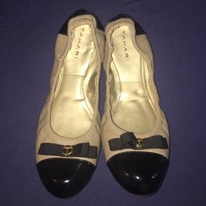 Tahari Colorblock Leather Cap Toe Flats