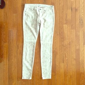Lizard Printed Beige Rich and Skinny Jeans