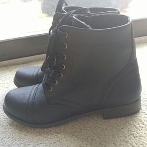 Black boots