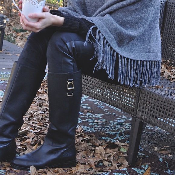 Banana Republic Leather Stripe Leggings