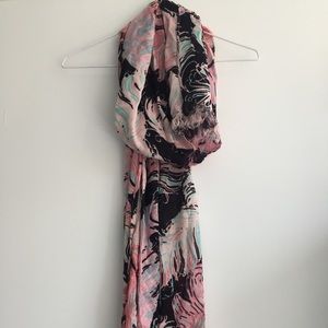 Kate Spade Scarf - *NEVER WORN*